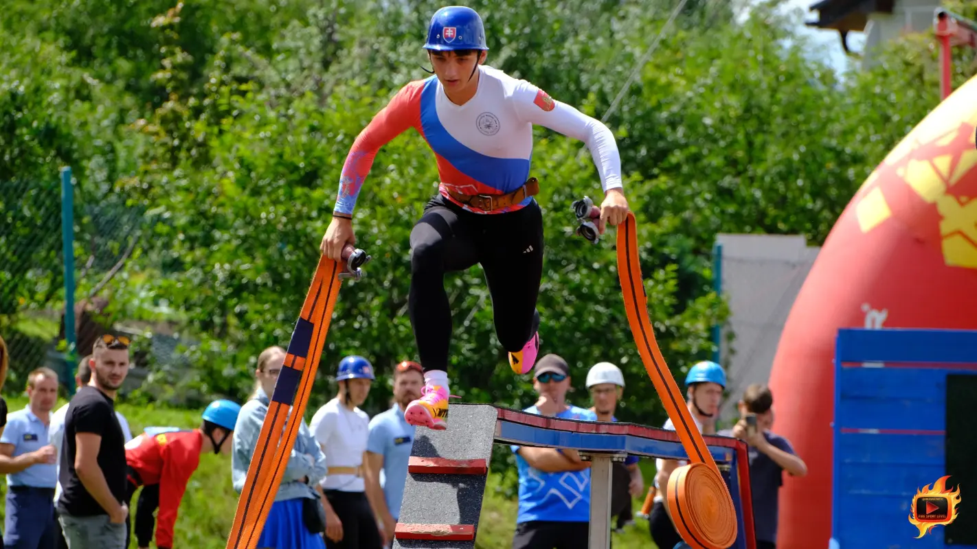 Foto - 3. kolo SLHŠ v 100-vkách